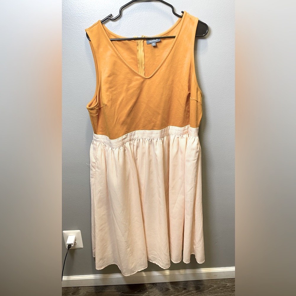 ModCloth Women's‎ Sleeveless Striped Midi Gold White Dress Size 2x